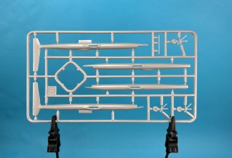 Scale model  Model 46 "Voyager"